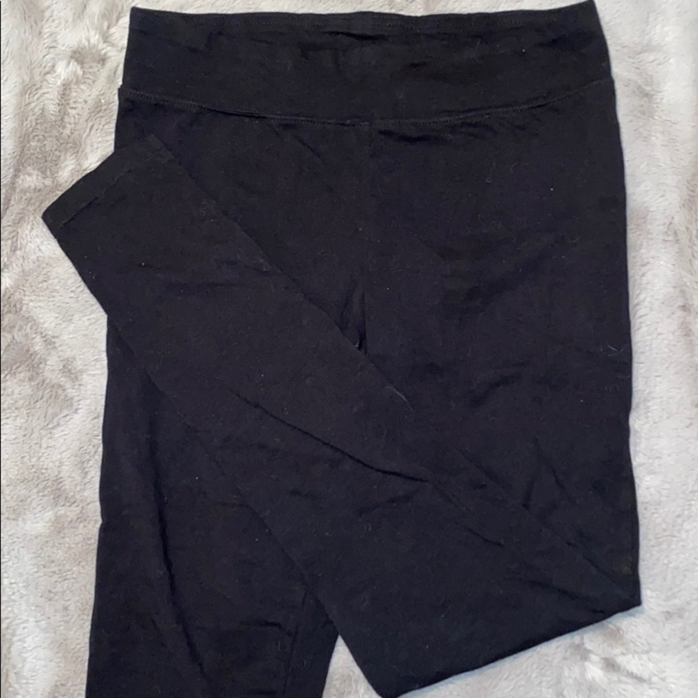 black leggings